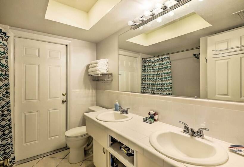 Apollo Beach Waterfront Retreat W/ Boat Dock!