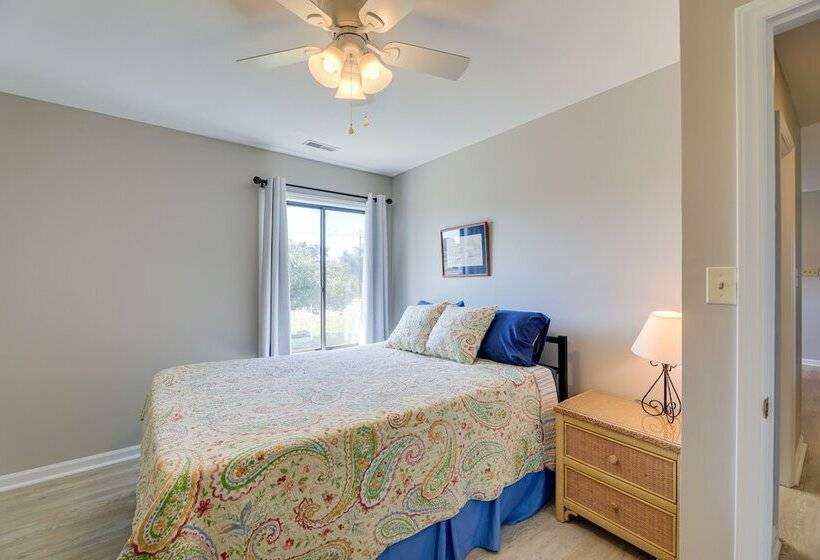 Atlantic Beach Home By Fort Macon State Park