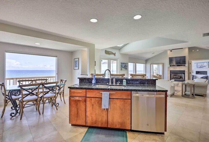 Coastal Retreat W/ Deck & Ponte Vedra Beach Access