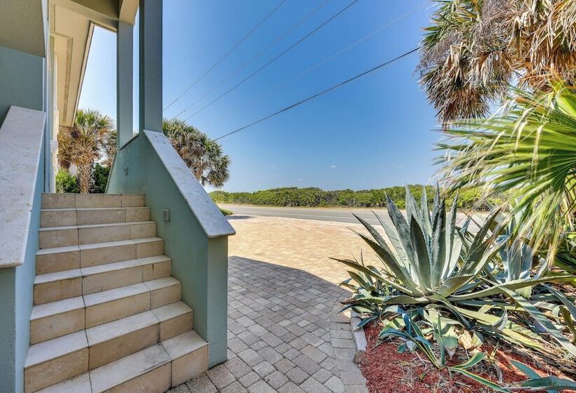 Coastal Retreat W/ Deck & Ponte Vedra Beach Access