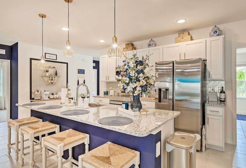 Beautiful Port St Lucie Home W/ Hot Tub!