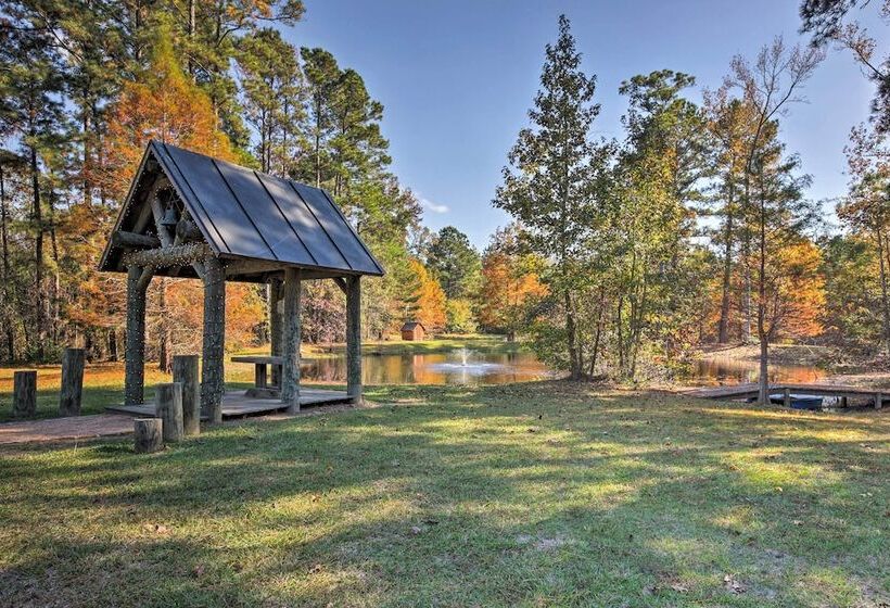 Beaver Creek Lodge    Huntington Home W/ Pond!