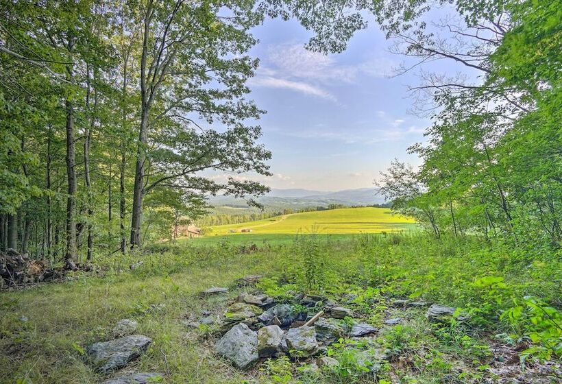 Breathtaking Mtn Views: Stylish Rustic Retreat!
