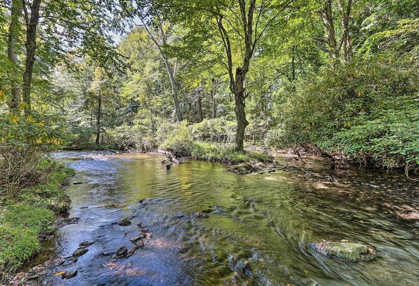 Blue Heron Brodheadsville Cottage: Hike & Ski!