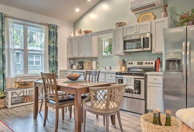 Blue Heron Brodheadsville Cottage: Hike & Ski!