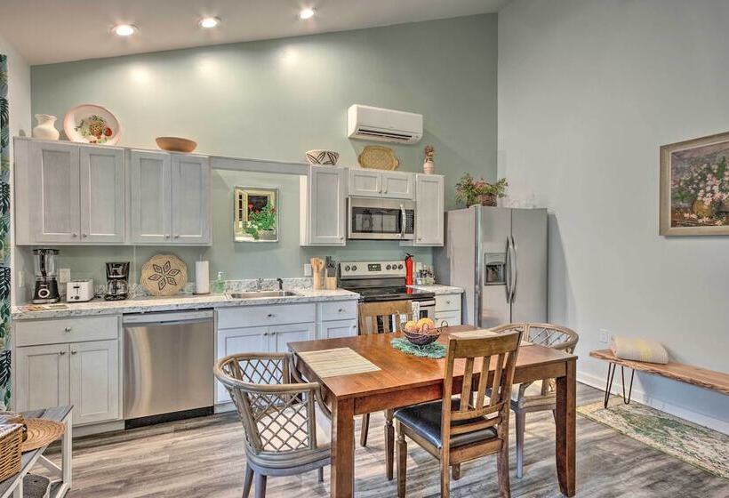 Blue Heron Brodheadsville Cottage: Hike & Ski!