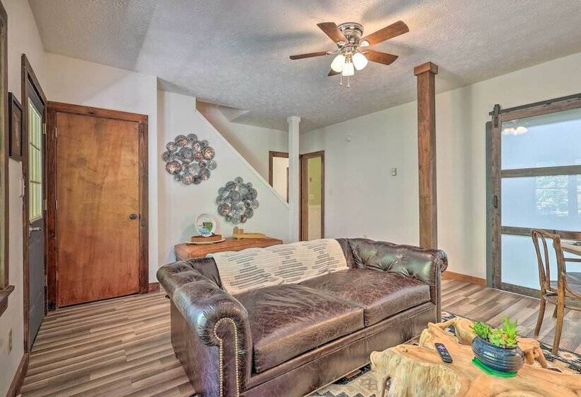 Boone Hideaway W/ Deck, Grill & Forest Views!