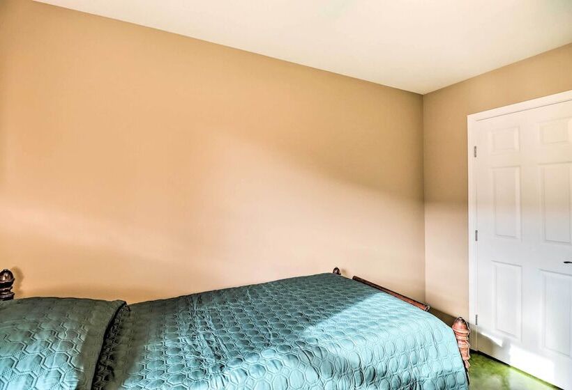 Brand New Cotter Home, Walk To Trout Fishing!