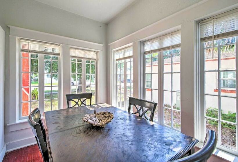 Bright & Airy Escape: 3 Mi To Melbourne Beach