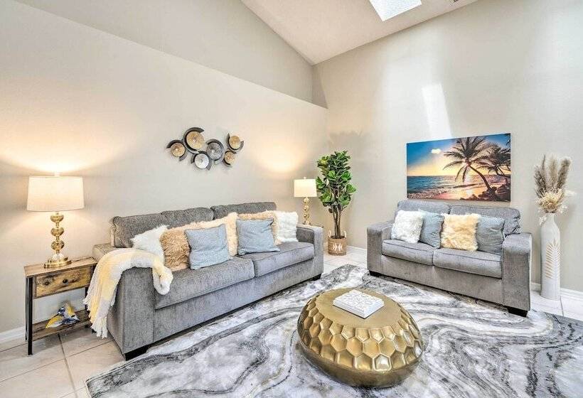 Private Pool & Yard: Airy Kissimmee Retreat!