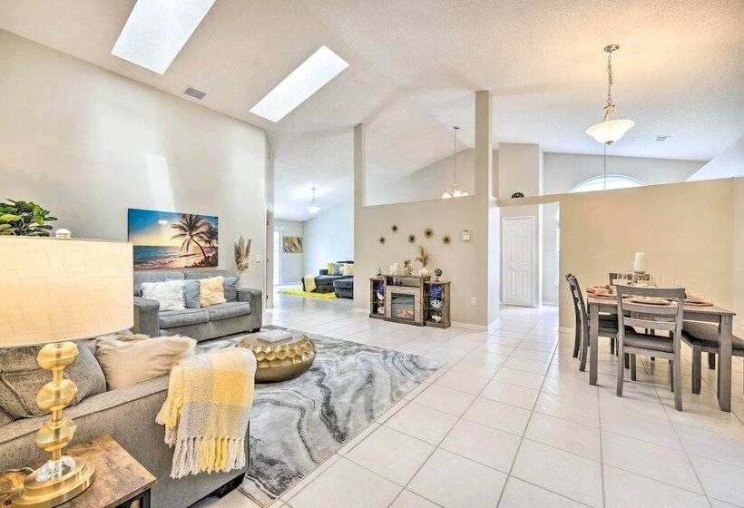 Private Pool & Yard: Airy Kissimmee Retreat!