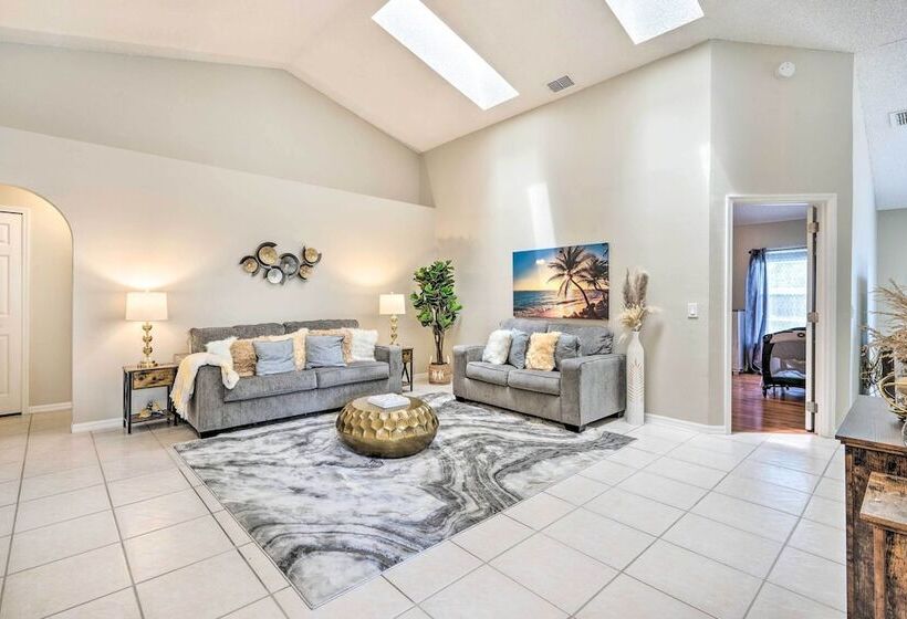 Private Pool & Yard: Airy Kissimmee Retreat!