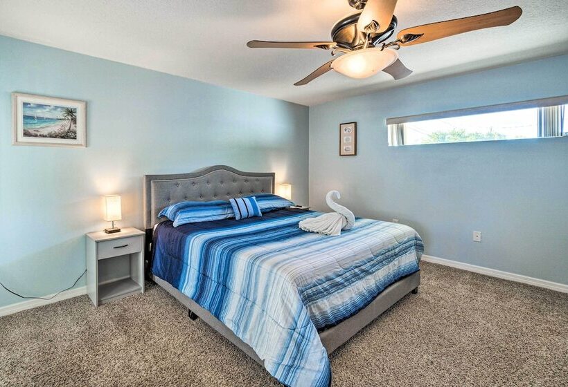 Bright Bradenton Home W/ Games: 6 Mi To Beach
