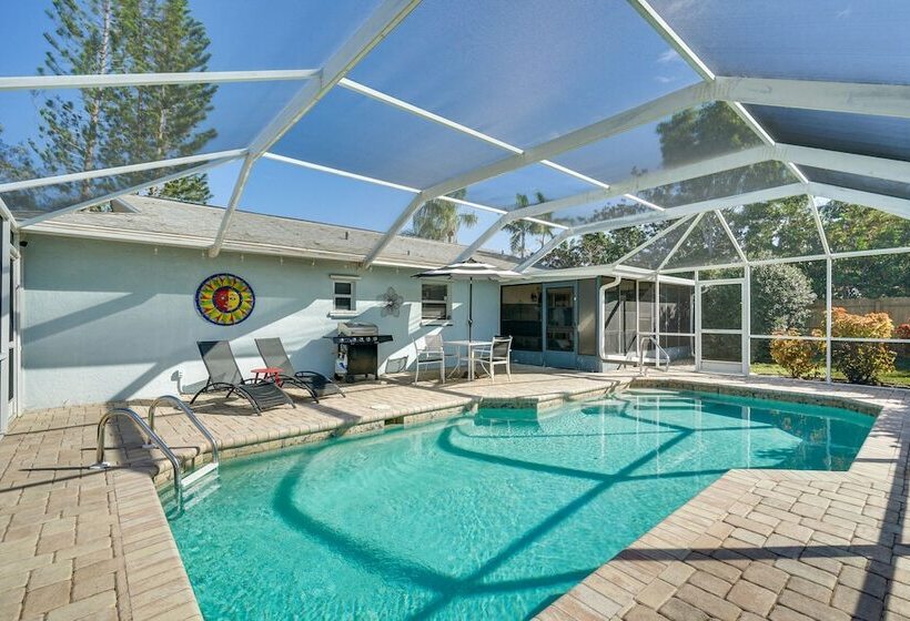 7 Mi To Beaches: Pet Friendly Cape Coral Home