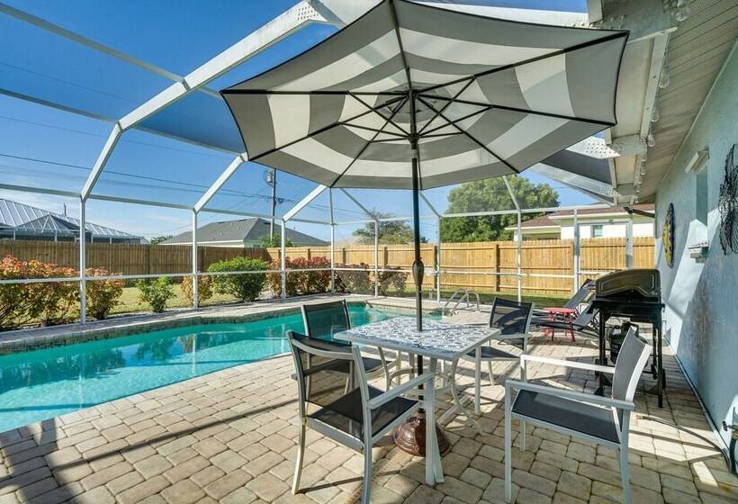 7 Mi To Beaches: Pet Friendly Cape Coral Home