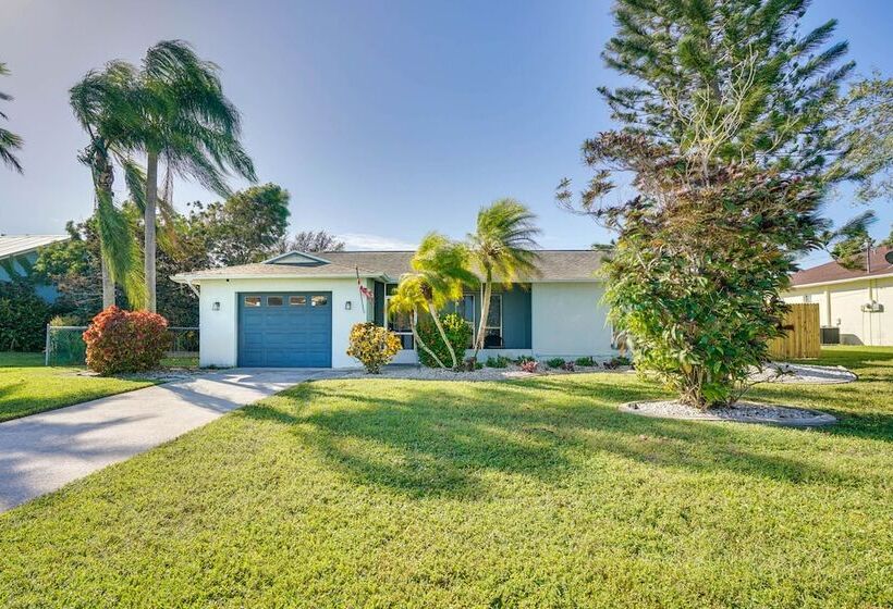 7 Mi To Beaches: Pet Friendly Cape Coral Home