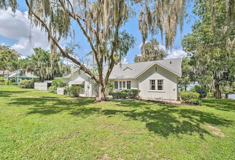 Lake Weir Escape W/ Amazing Sunsets!