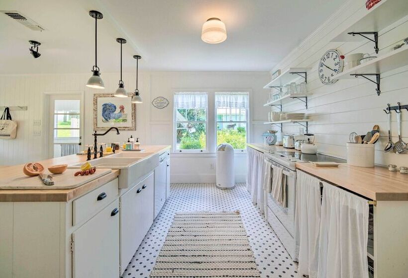 Lake Weir Escape W/ Amazing Sunsets!