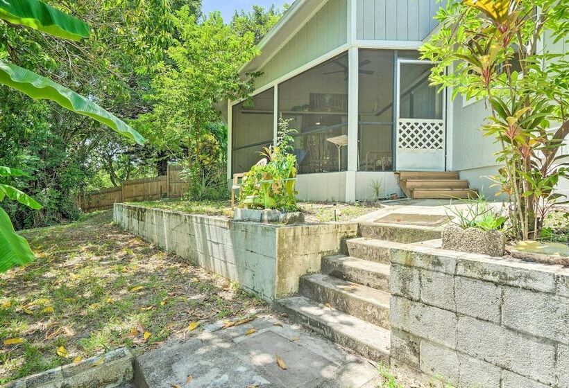 Sunny North Fort Meyers Escape W/ Canal Views!