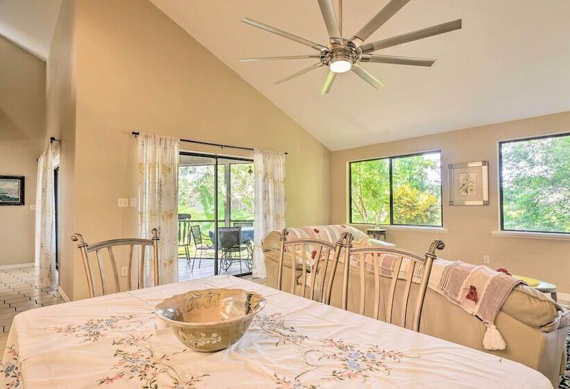 Sunny North Fort Meyers Escape W/ Canal Views!