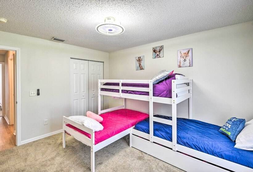 Bright Palm Coast Gem W/ Lanai & Private Pool