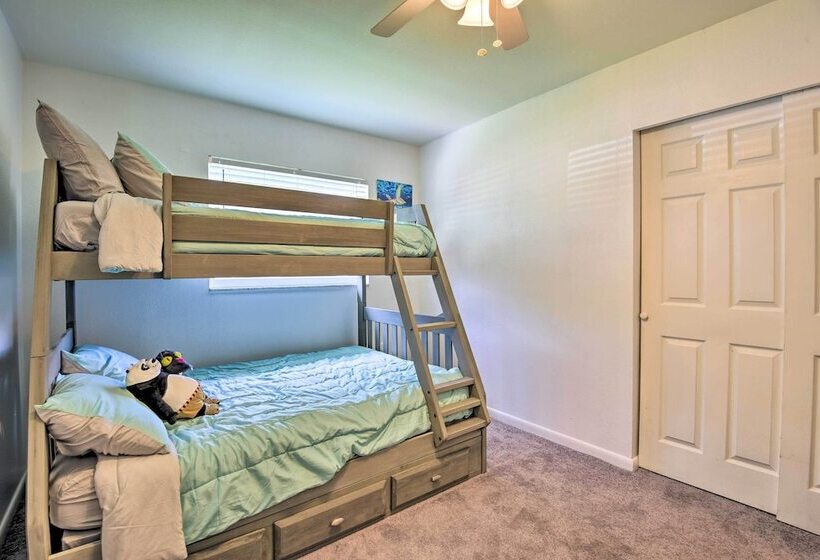 Bright Ruskin Home < 2 Mi To Beach & Marina!