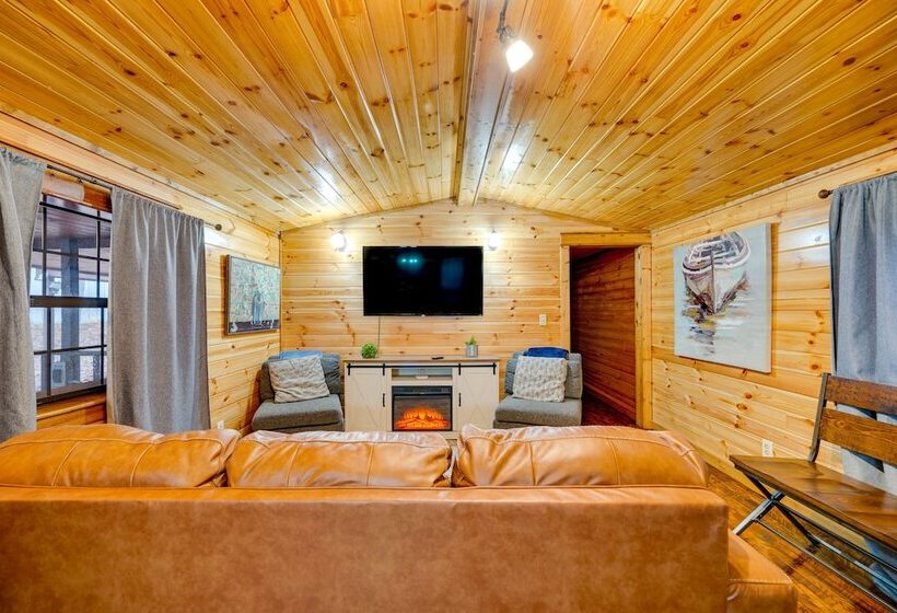 Broken Bow Abode W/ Hot Tub < 7 Mi To Lake!