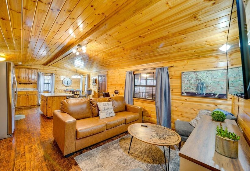 Broken Bow Abode W/ Hot Tub < 7 Mi To Lake!