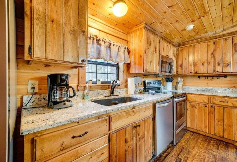 Broken Bow Abode W/ Hot Tub < 7 Mi To Lake!