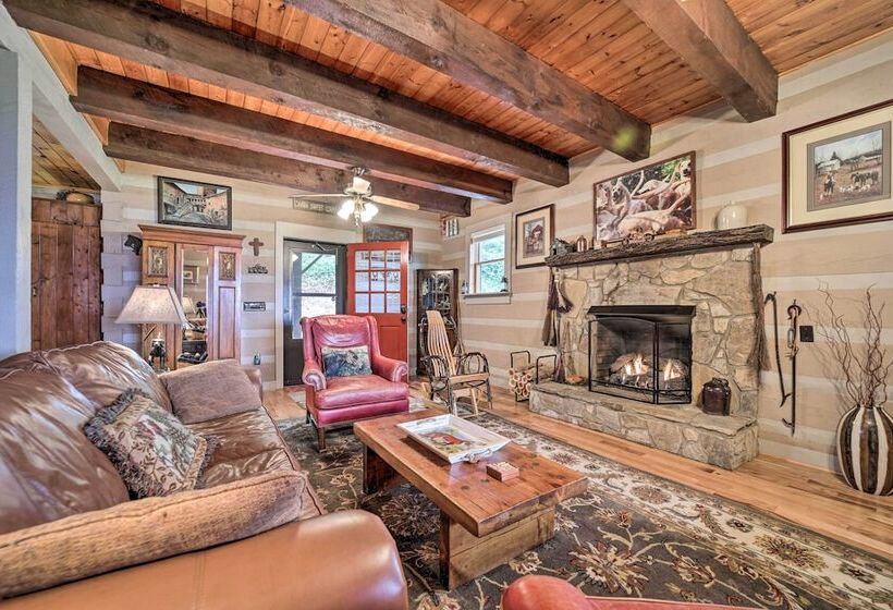 Bryson City Cabin W/ Hot Tub ~ 10 Mi To Dtwn!