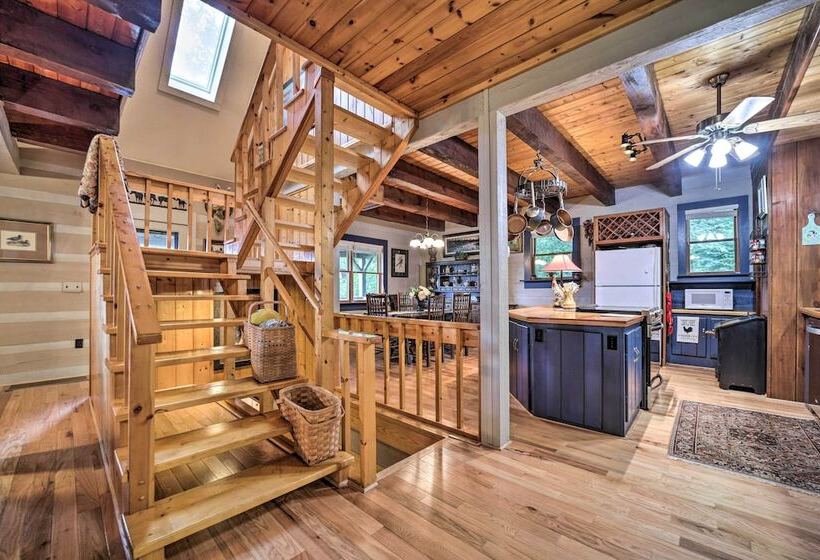 Bryson City Cabin W/ Hot Tub ~ 10 Mi To Dtwn!