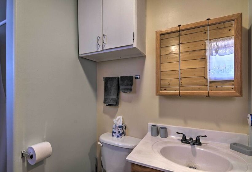 Cabin 6 Mi To Burr Trail, 32 Mi To Escalante!