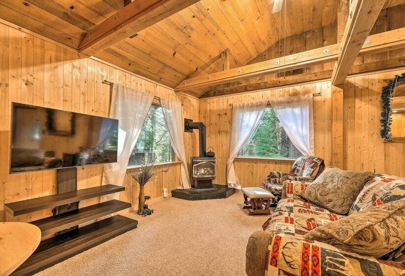 Camp Connell Cabin Near Vineyards & Hiking