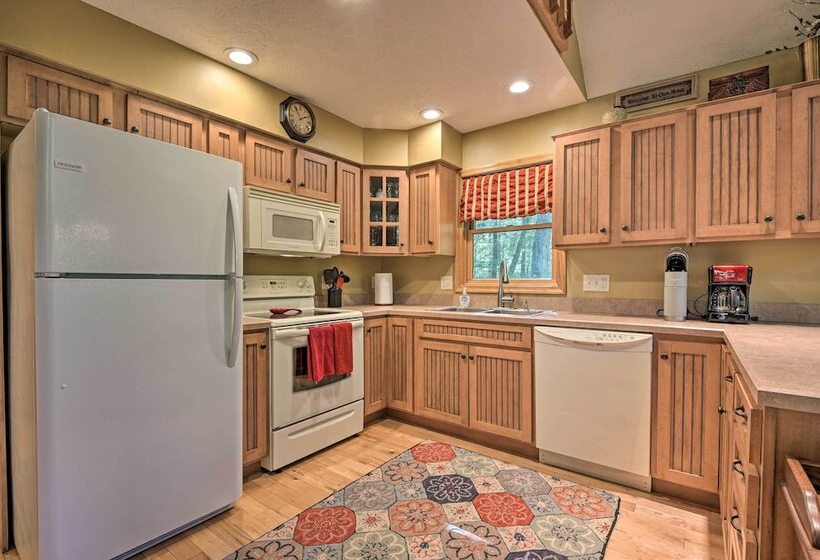 Cacapon River Cabin W/ Private River Access!