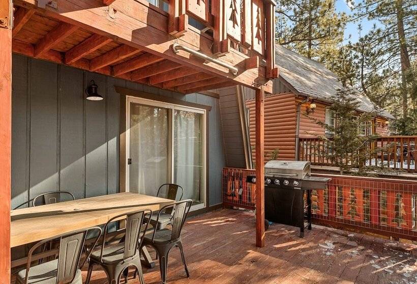 California Adventure Cabin