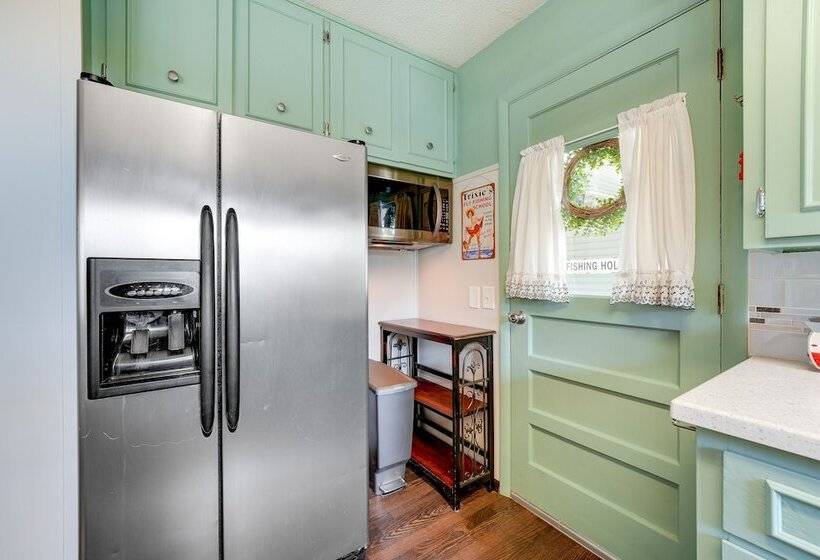 Charming Shell Knob Home: 16 Mi To Dogwood Canyon!