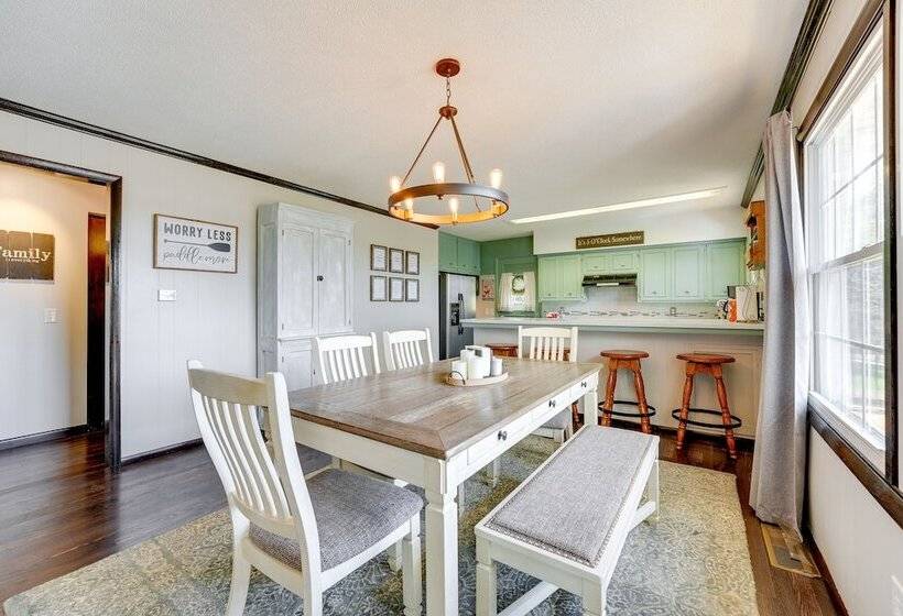 Charming Shell Knob Home: 16 Mi To Dogwood Canyon!