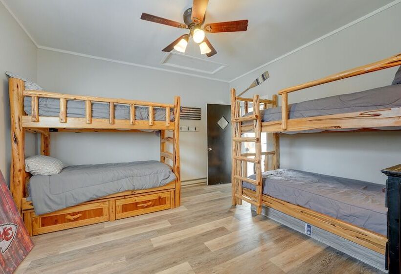 Charming Shell Knob Home: 16 Mi To Dogwood Canyon!