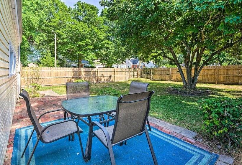 Charming Springfield Home W/ Private Backyard