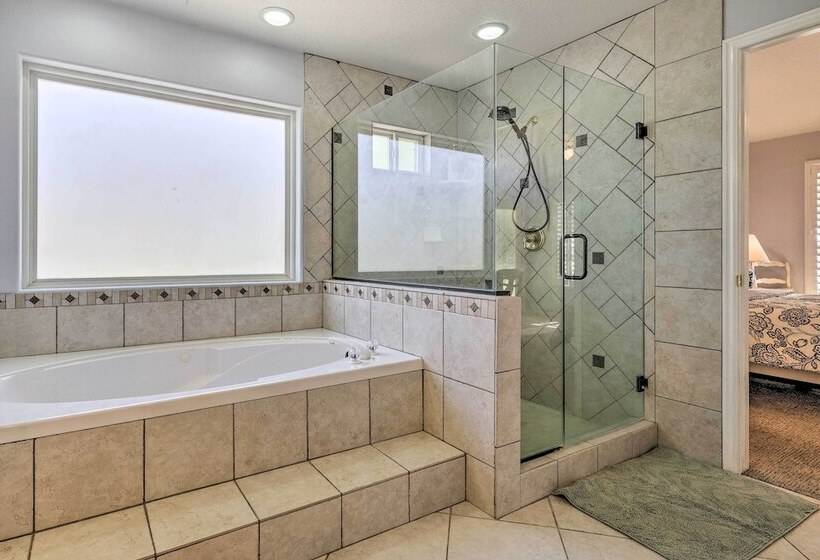 Charming Utah Abode W/ Patio, Grill & Yard!