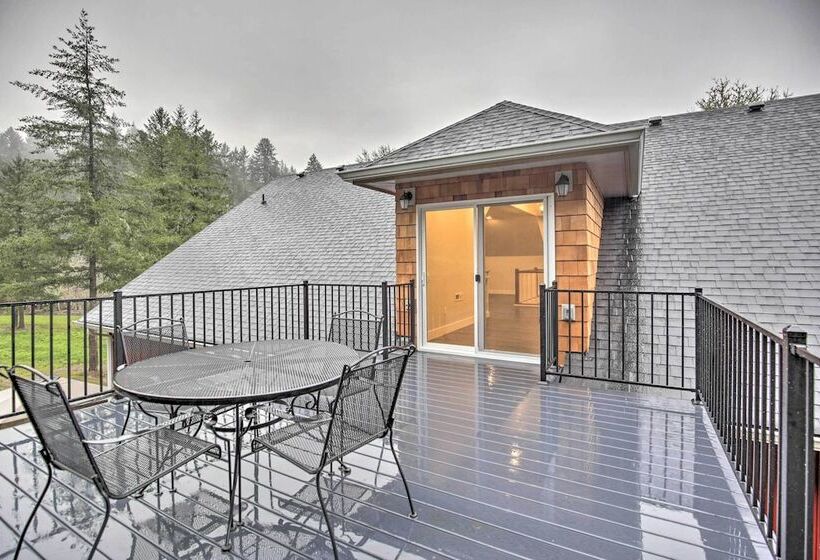 Chic Farmhouse W/ Creek In Heart Of Wine Country!