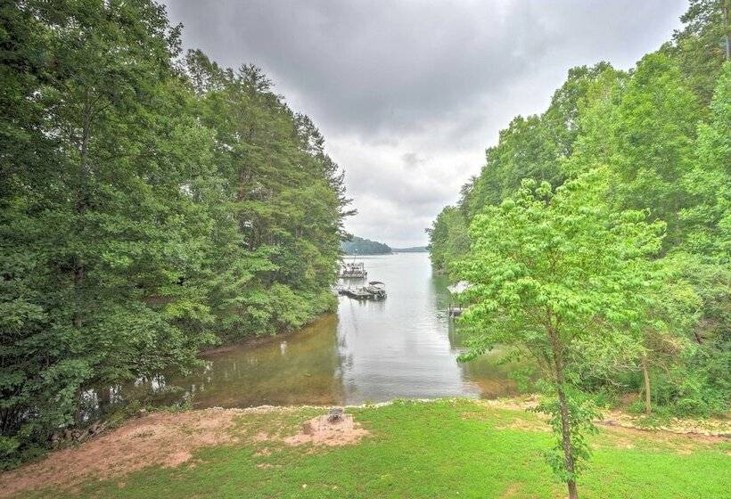 South Carolina Retreat On Lake Keowee W/ Dock