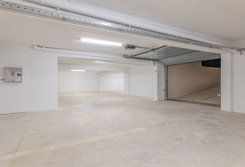 City Hill Luxury Apartments