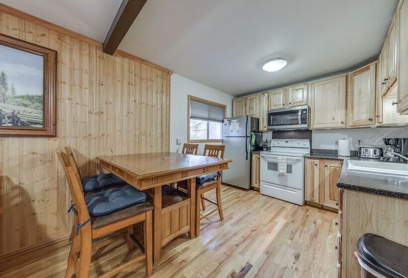 Cloudcroft Cabin Vacation Rental: 3 Mi To Skiing!