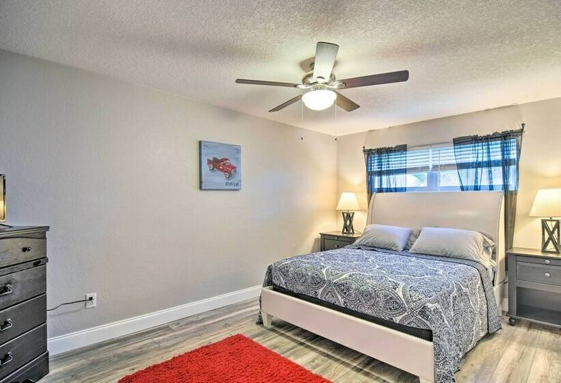 Contemporary Clearwater Home With Private Pool!