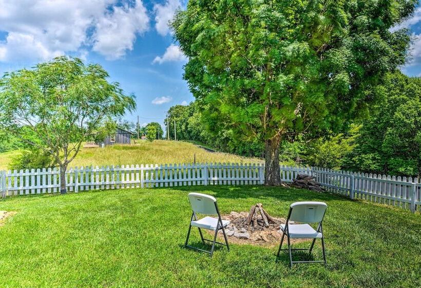 Cottage W/ Deck & Bbq: 2 Mi To Dale Hollow Lake!