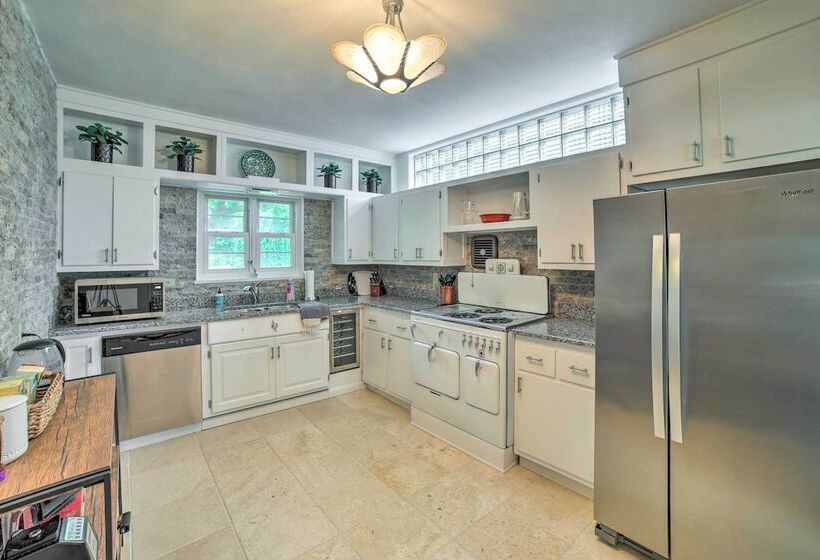 Cozy Abode ~ 3 Mi To Indiana Dunes Nat L Park