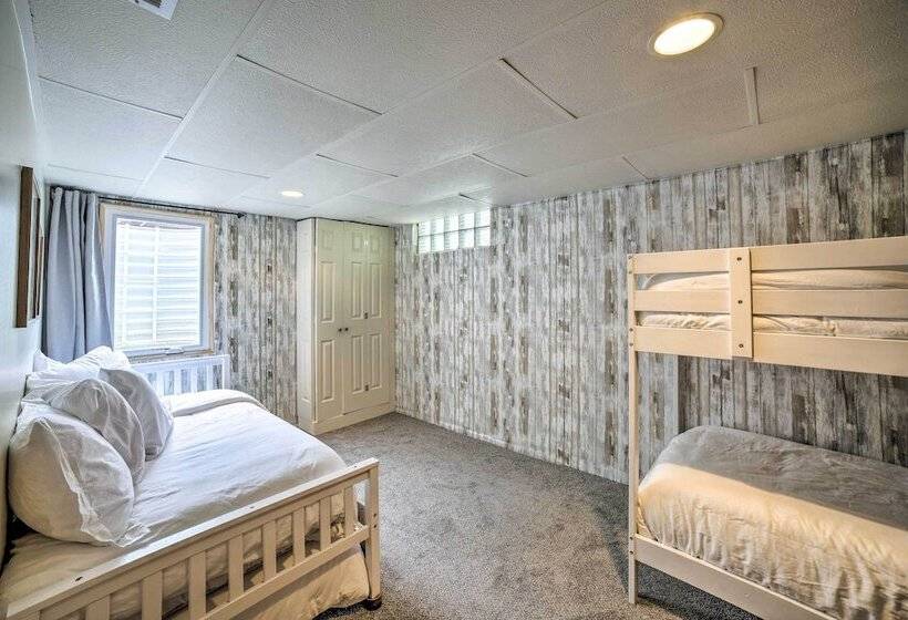 Cozy Abode ~ 3 Mi To Indiana Dunes Nat L Park