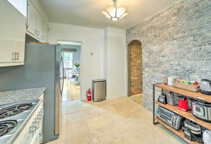 Cozy Abode ~ 3 Mi To Indiana Dunes Nat L Park