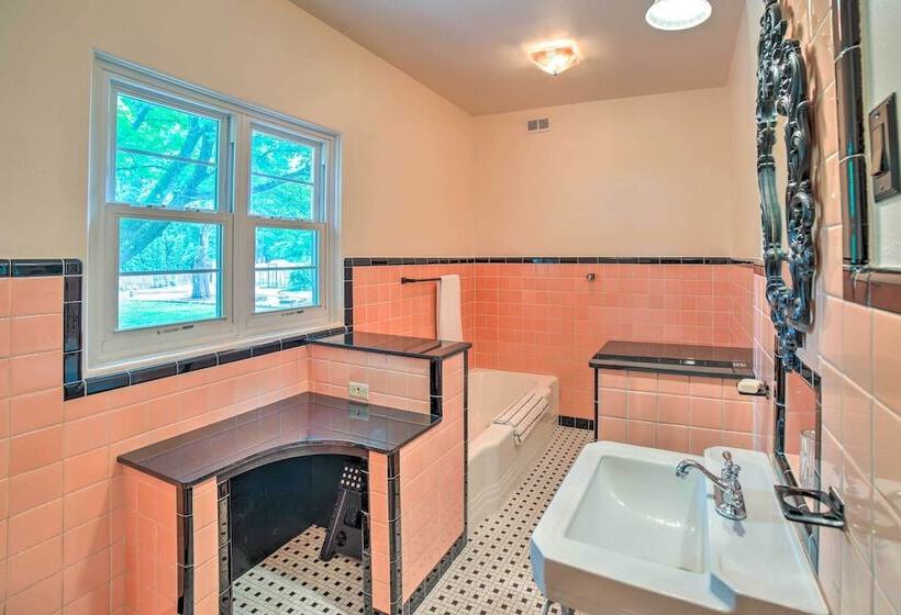 Cozy Abode ~ 3 Mi To Indiana Dunes Nat L Park